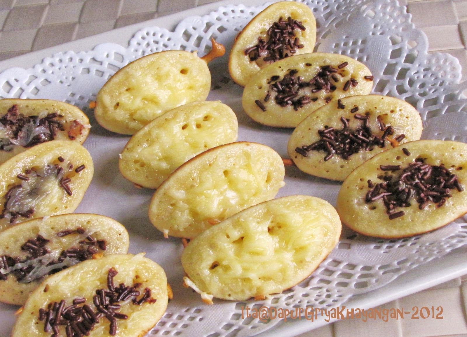 Cara Membuat Kue Cubit Laba Laba