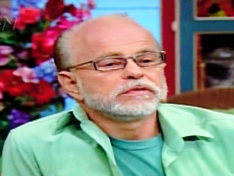 The Jim Bakker Foodbucket Fanpage: Jim Bakker still wearing beard