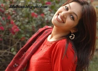 Bangladeshi actress Monalisa 