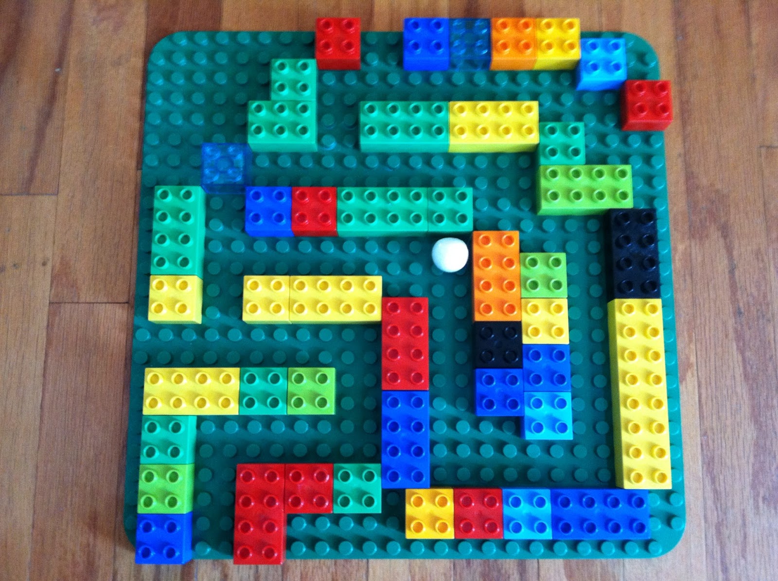 Busy and the Beans LEGO Maze