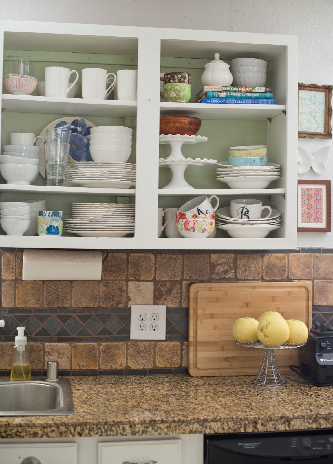 Domestic Fashionista Tips for Styling Shelves