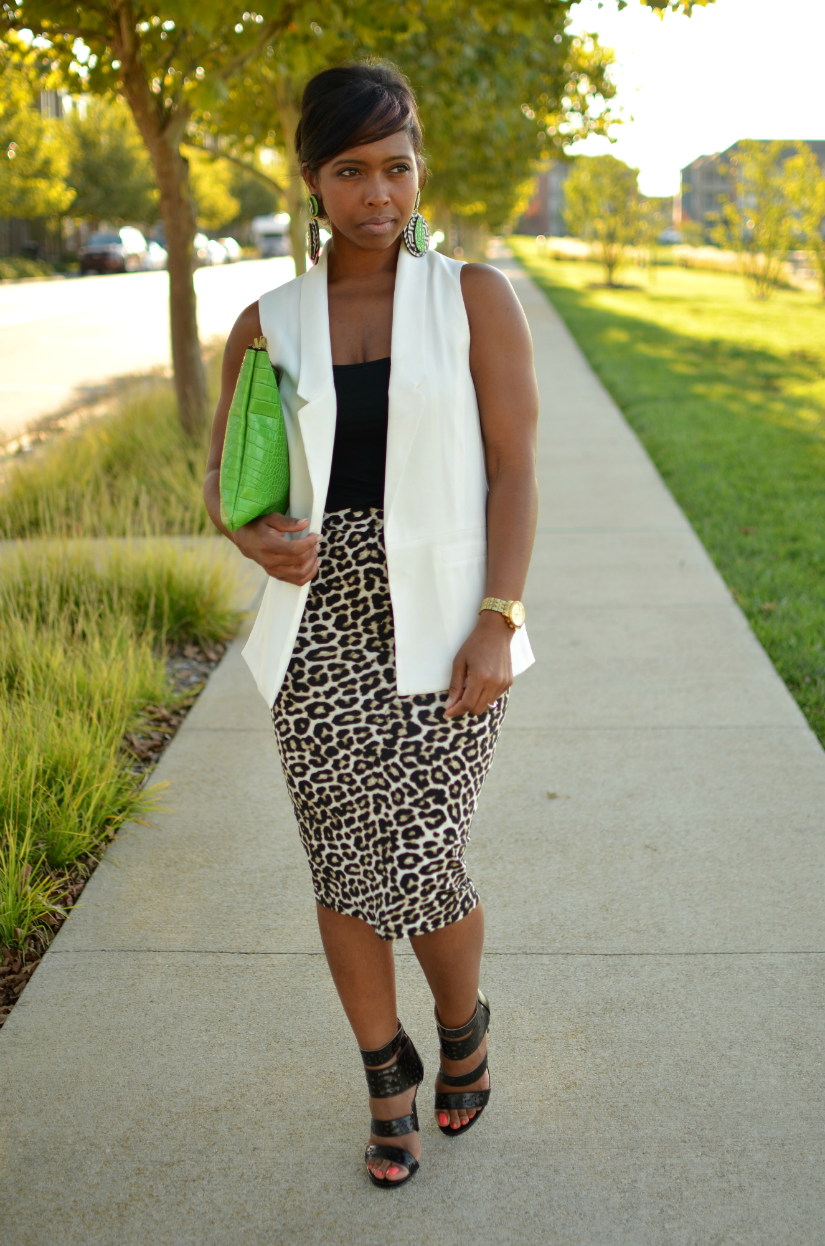 Switch It Up 4 Ways Sleeveless Blazer Sweenee Style