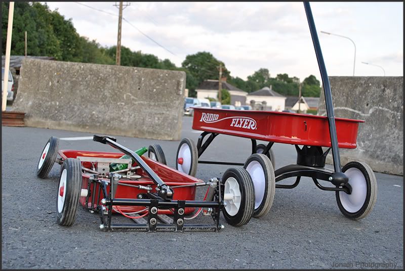 radio flyer wagon slammed