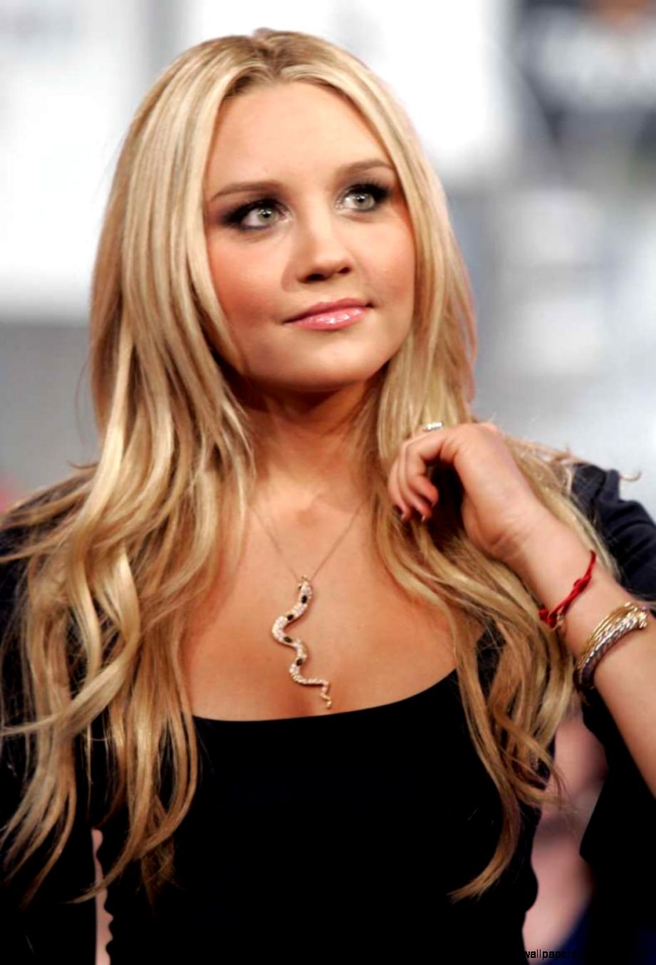 Amanda Bynes39 friends furious at actress39 family   NY Daily News Amanda Bynes39 friends furious at actress39 family   NY Daily News