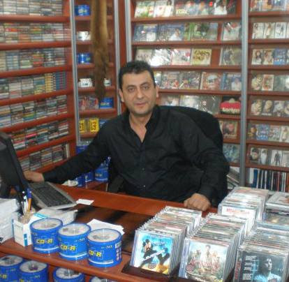 42 yaşında maddi amnevi sorunu olmayan çagdaş