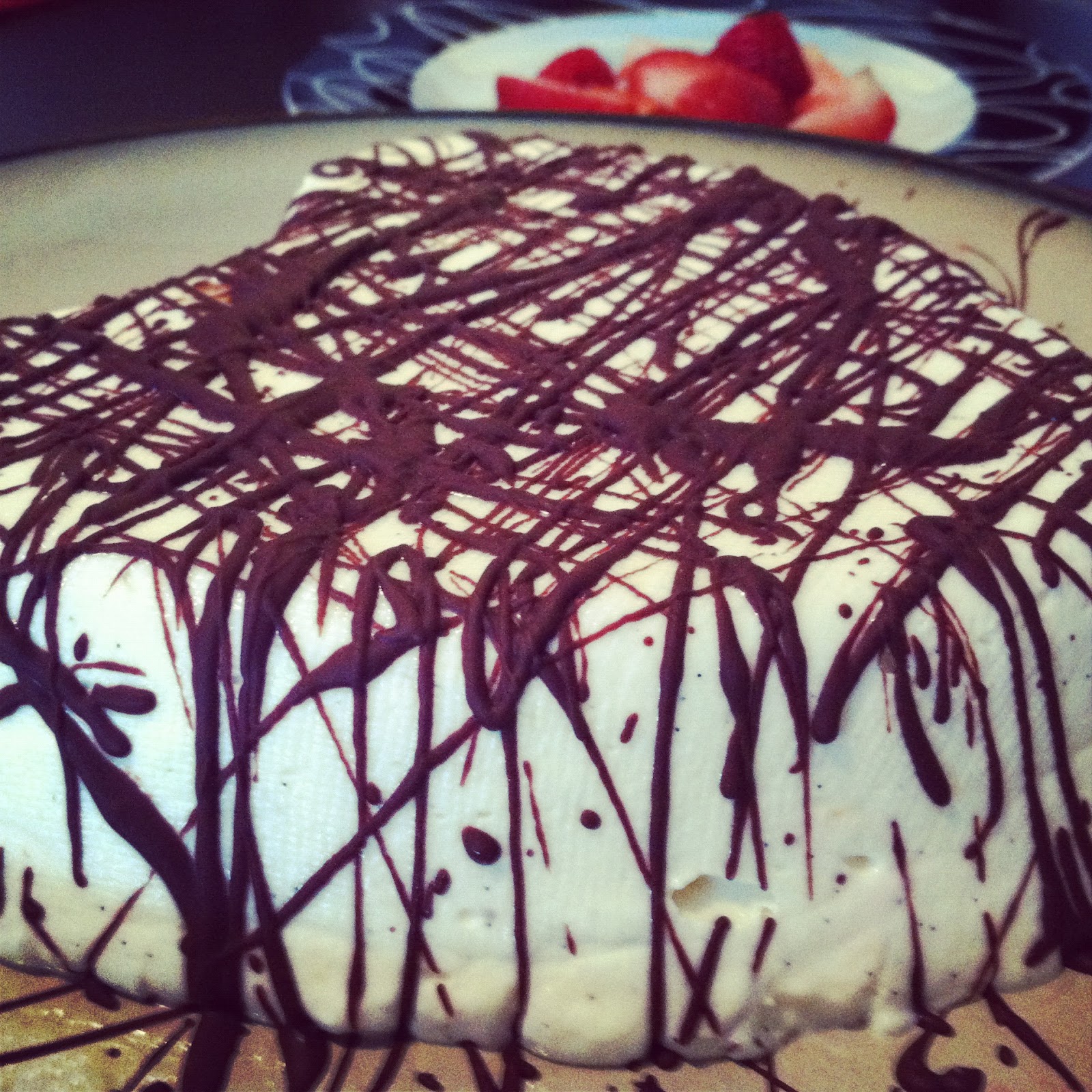 Coeur a la creme cake with chocolate drizzle De Lisha's Recipes