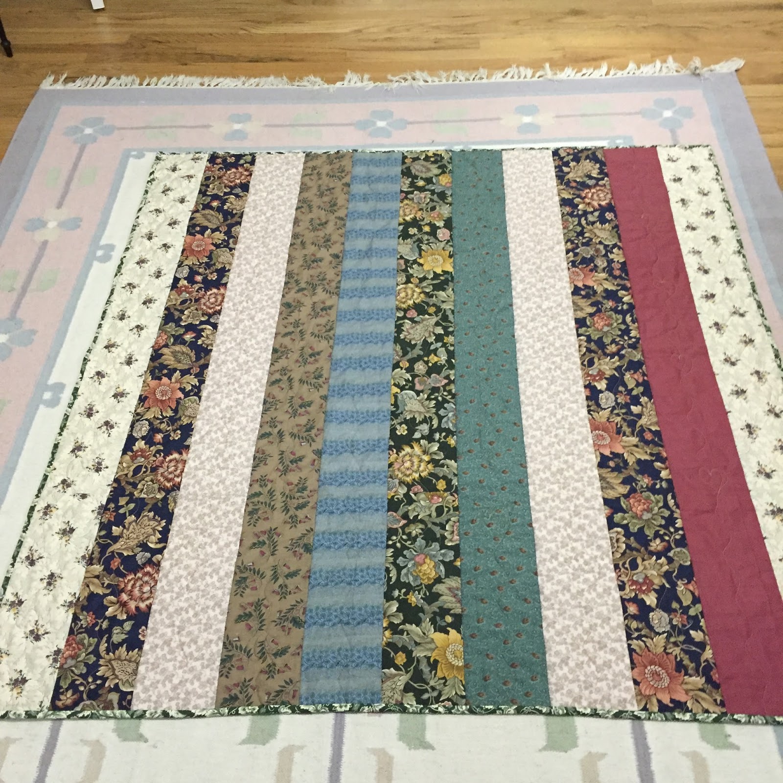 My Joyful Journey TUTORIAL Snuggly Cuddly Strippy Quilt