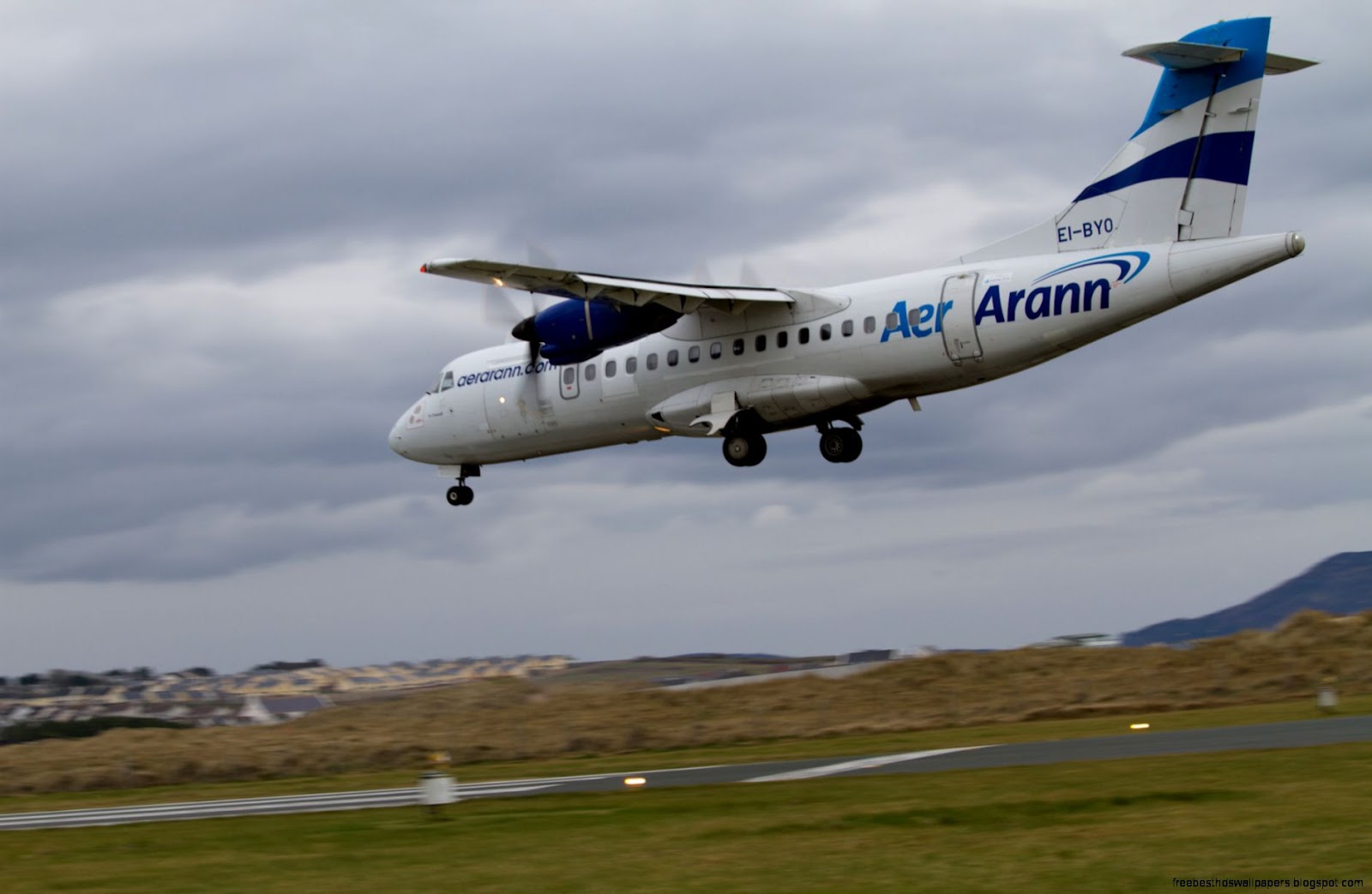 Airplane Landing Plane Airplane Landing Plane