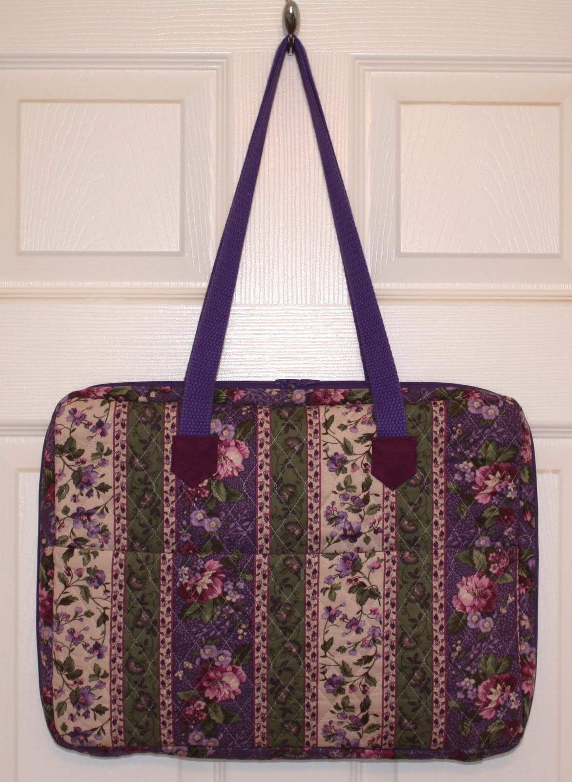Thimbles, Bobbins, Paper and Ink Quilted Laptop Bag