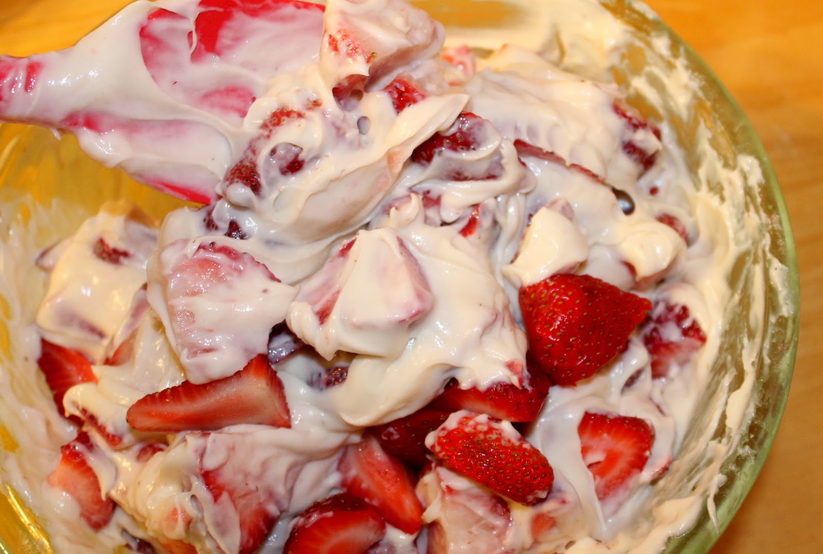 Easy as Pie in Kansas Summer Strawberry Sour Cream Pie Week 21