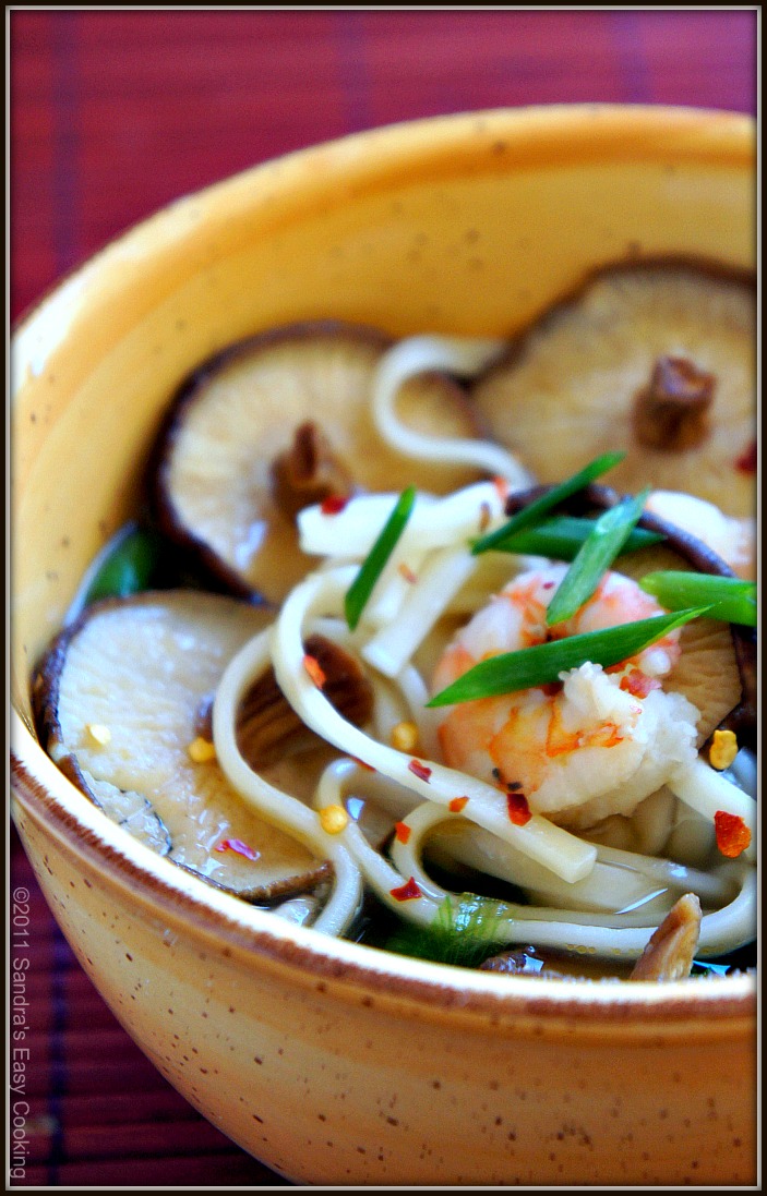 Jumbo Shrimps and Shiitake Mushrooms with Udon Noodles SANDRA'S EASY
