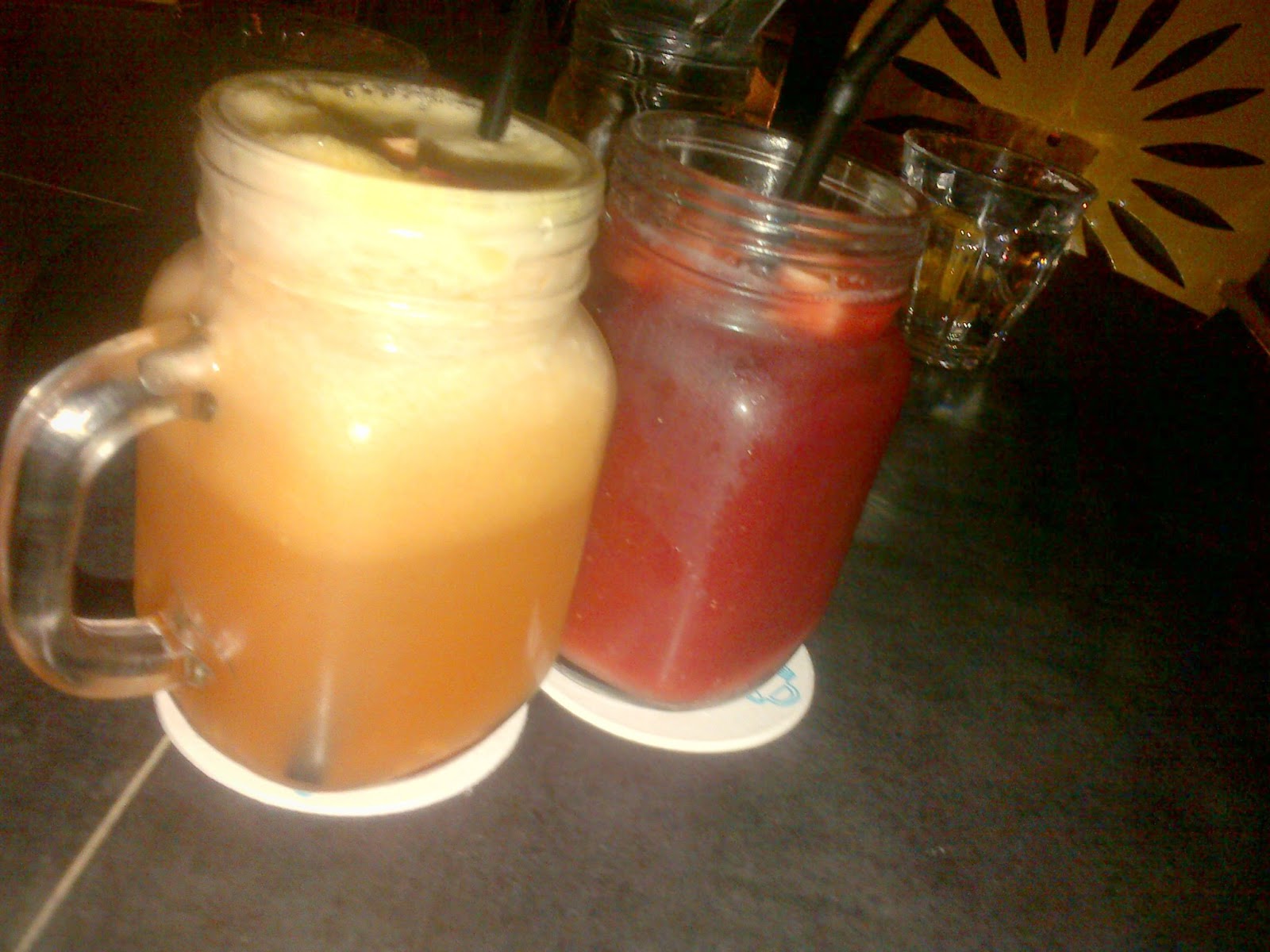 Mumbai Candid Review JamJar Diner