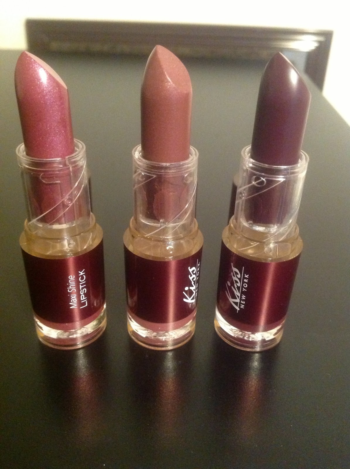 Diary of a Trendaholic Kiss New York Maxi Shine Lipstick Review