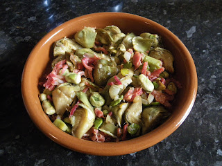 Habas Y Alcachofas Con Hilos Jamón Serrano Espuña.