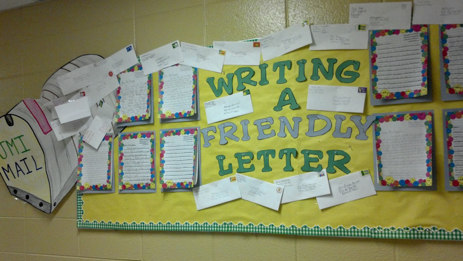 Miss B., Busy Bee Beautiful Bulletin Boards