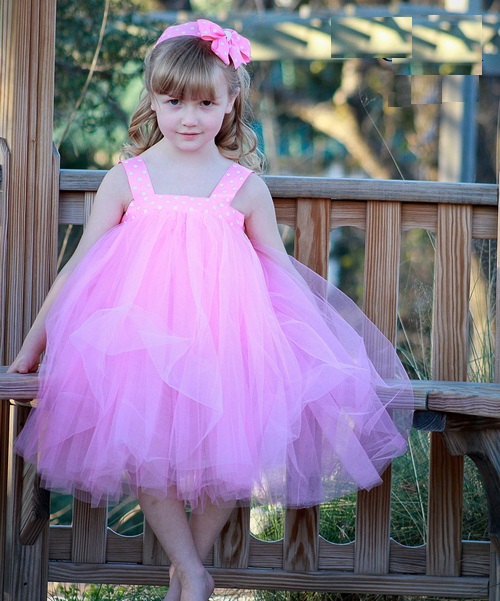 Mua đầm công chúa, đầm dạ tiệc, váy xòe cho bé ở đâu