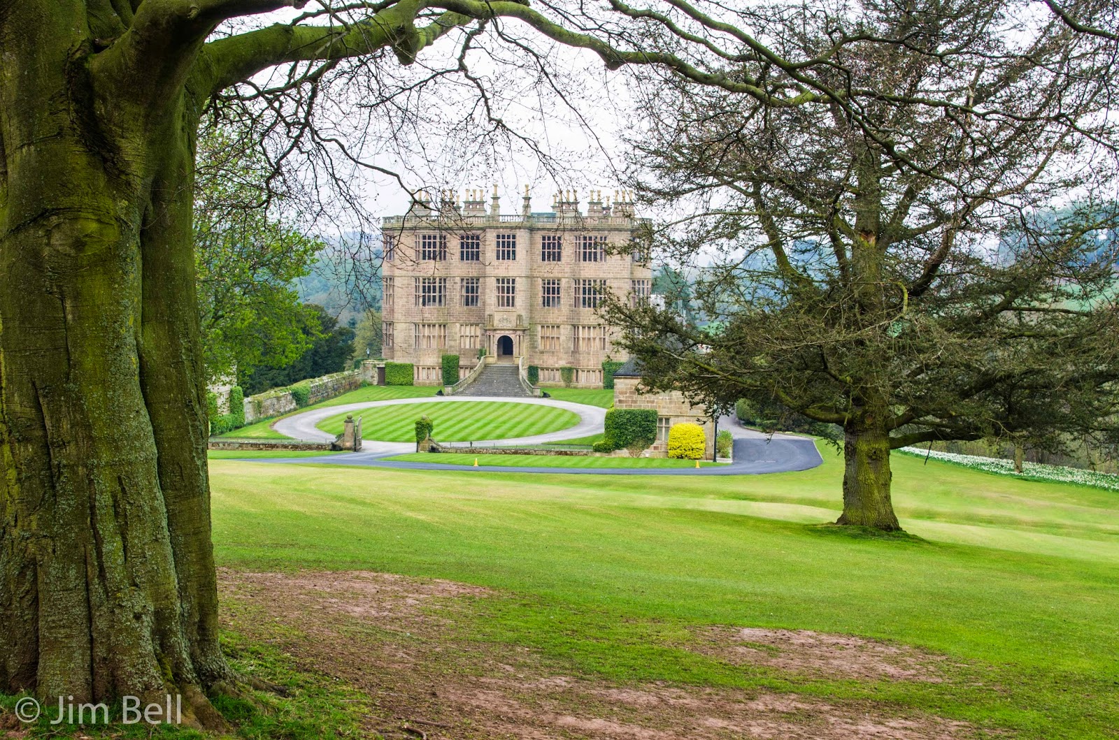 Out & About Wootton Lodge, The JCB Testing Track and Drowned Rats.