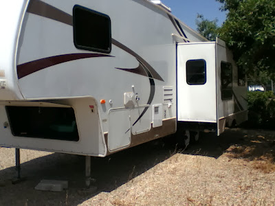 5th wheel American trailer / caravan for sale, Marjal, Costa Blanca, Spain