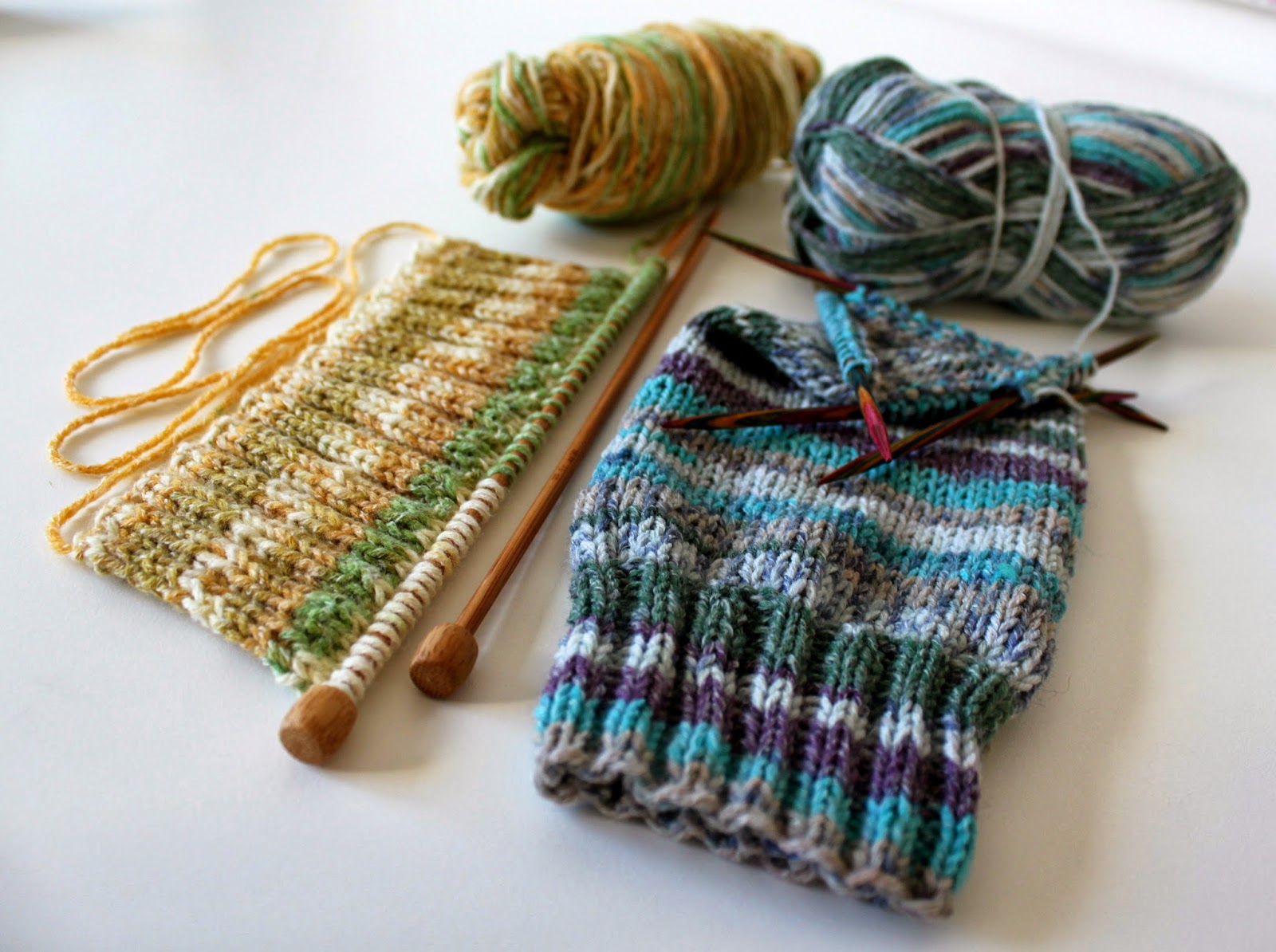 Hand Knitted Things: Sirdar Crofter DK Socks on Straight Needles