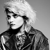 A princesa do pop, Sky Ferreira, explica o motivo da demora para seu novo clipe e brinca: ‘se não atrasasse, não seria meu’