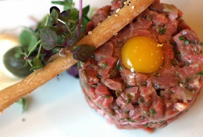 Chic Eats: Sant Ambroeus Soho | Habitually Chic | Bloglovin’