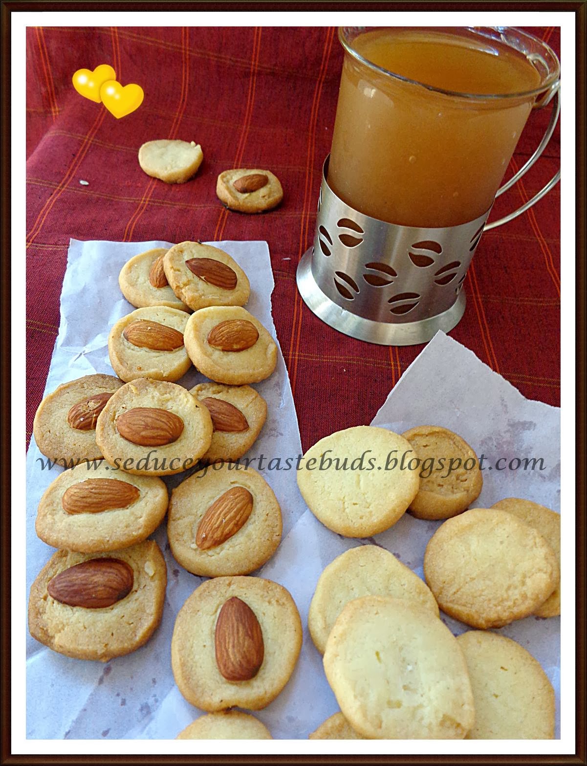 Seduce Your Tastebuds... Ghorayeba Eggless Egyptian Butter Cookies