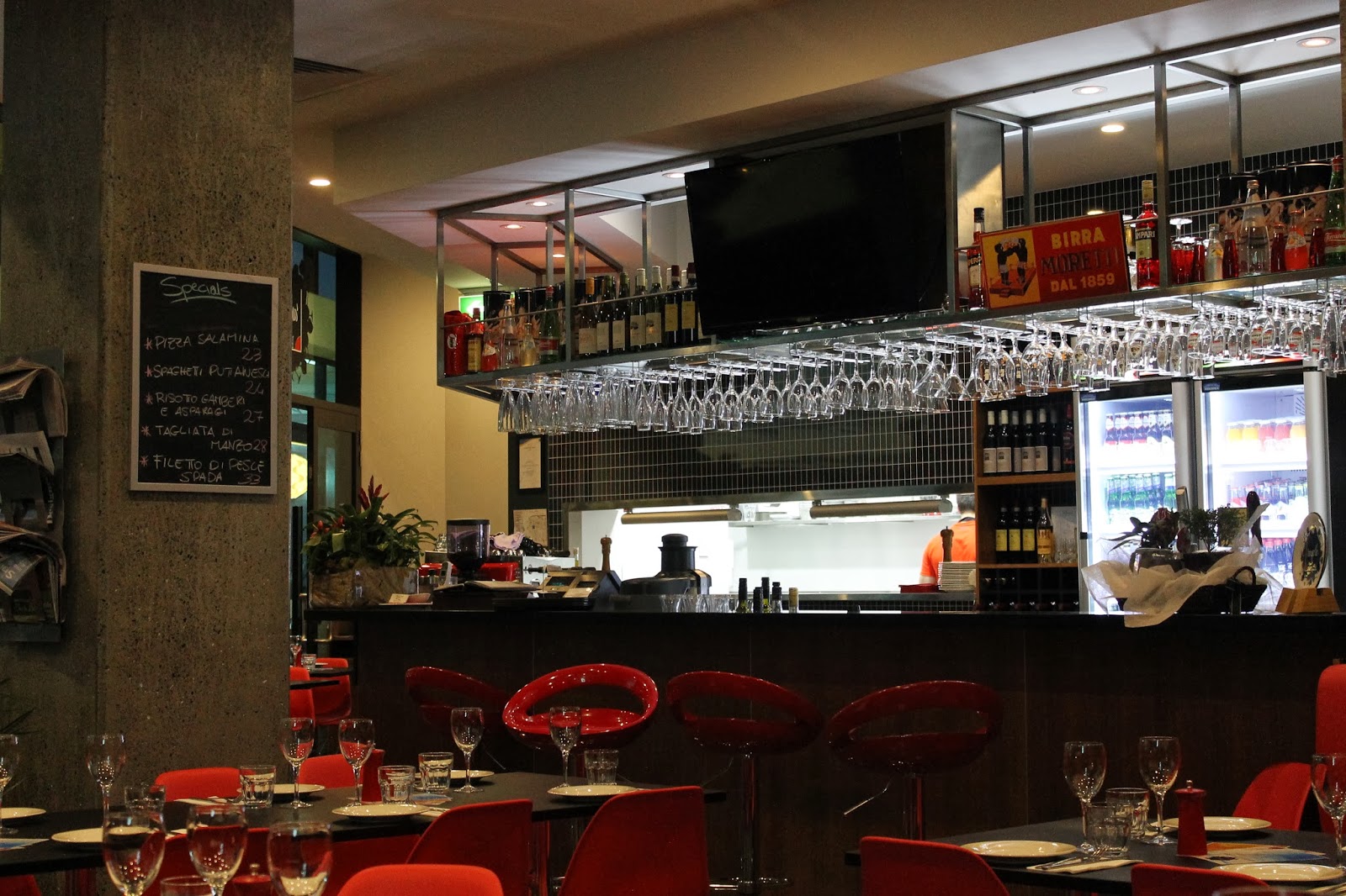 An empty stomach is the best cook L'angolo Bistro Modern Italian for