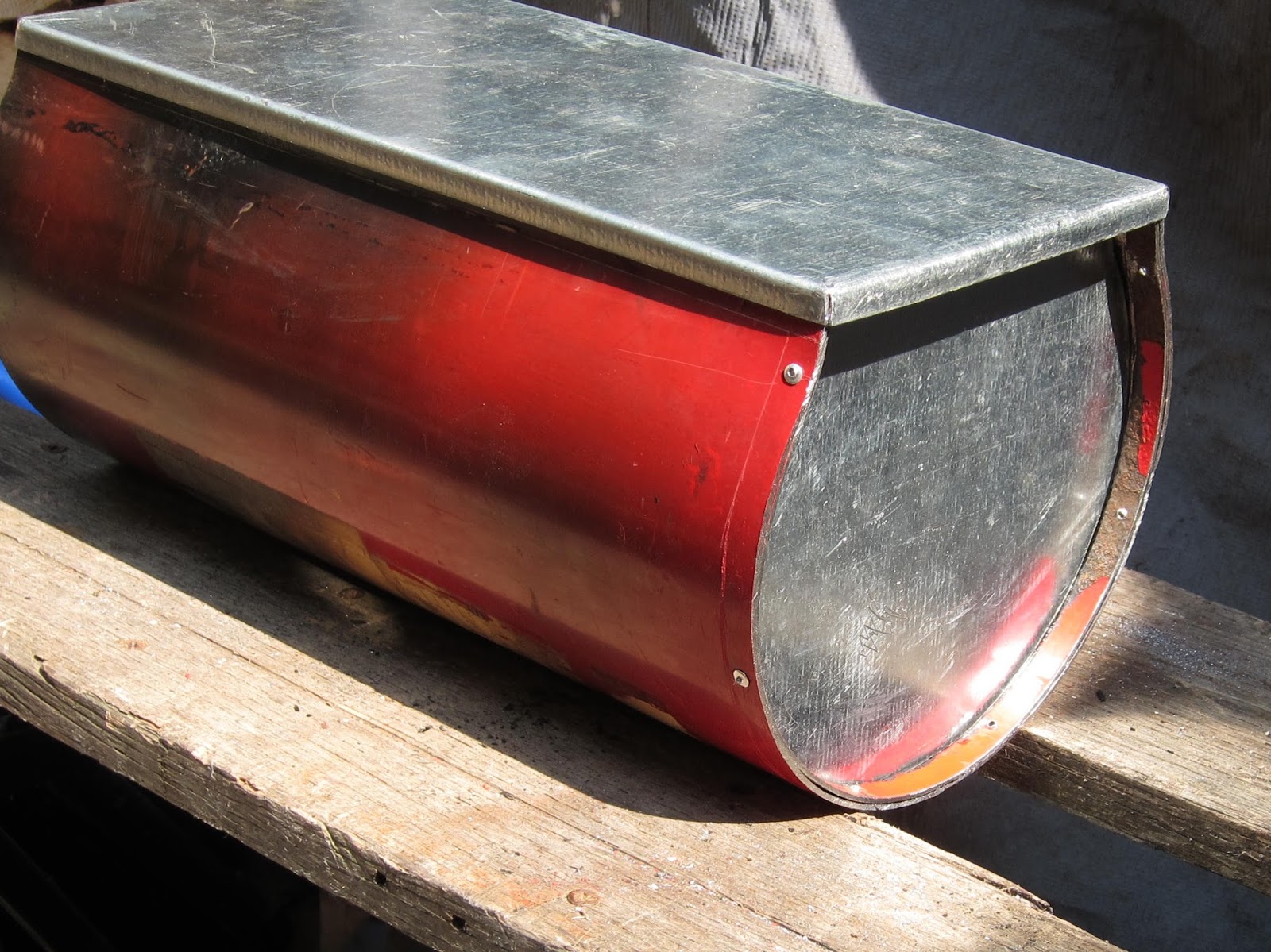 Fire extinguisher wood stove