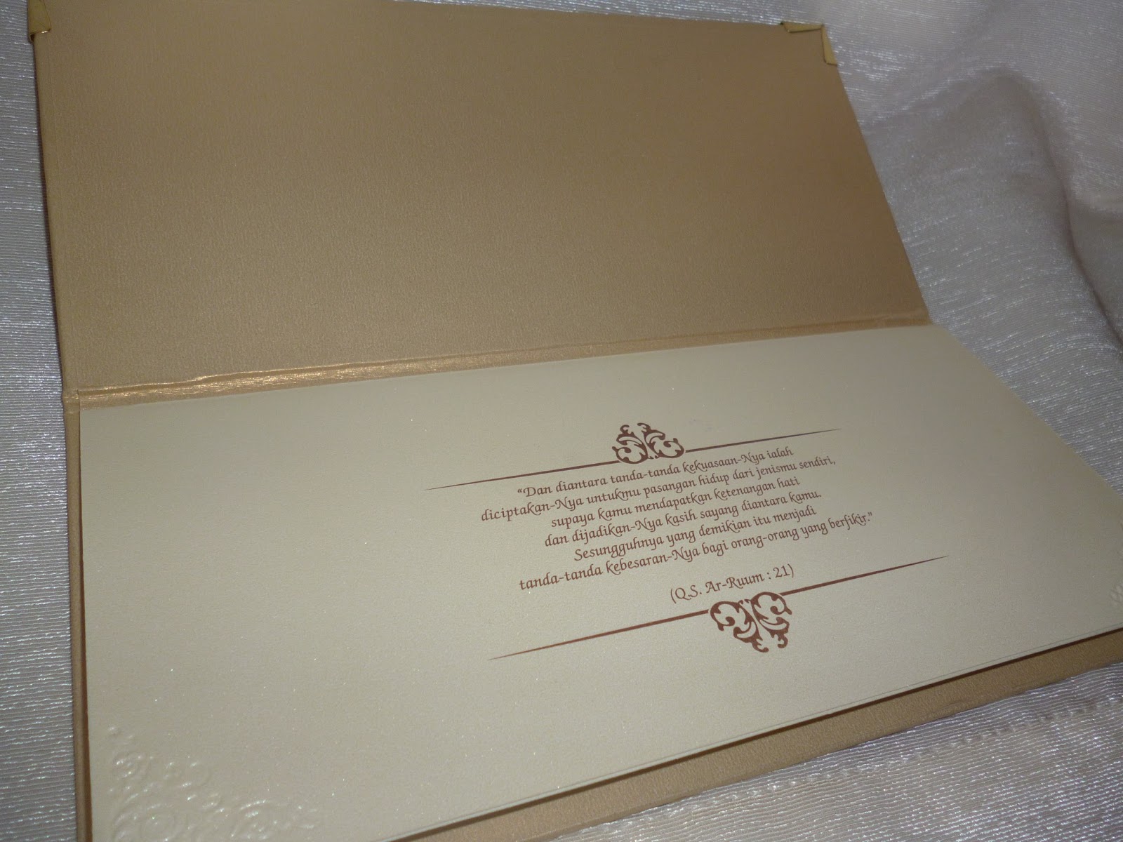 THE WEDDING Jasmine Gold (enhaHC007) undangan, paperbag