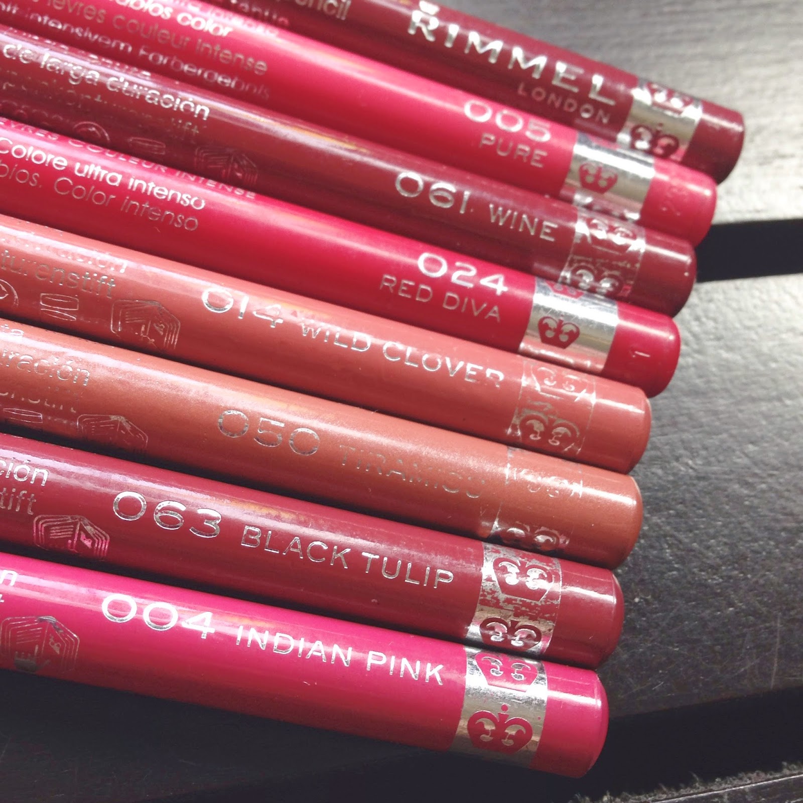 Lasting Finish 1000 Kisses and Exaggerate Lip Liners by Rimmel London