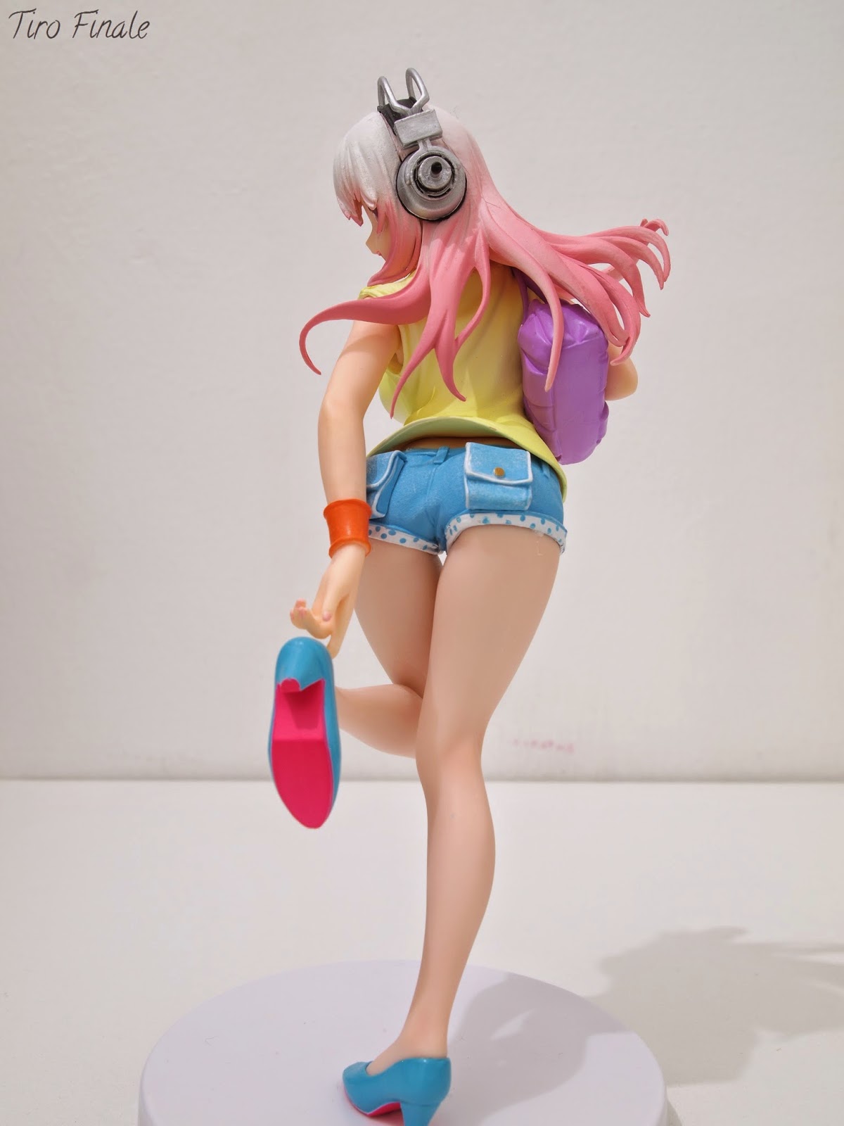 Super Sonico Sonico-chan Everyday Life Going Out Figure Vitamin Ver. 