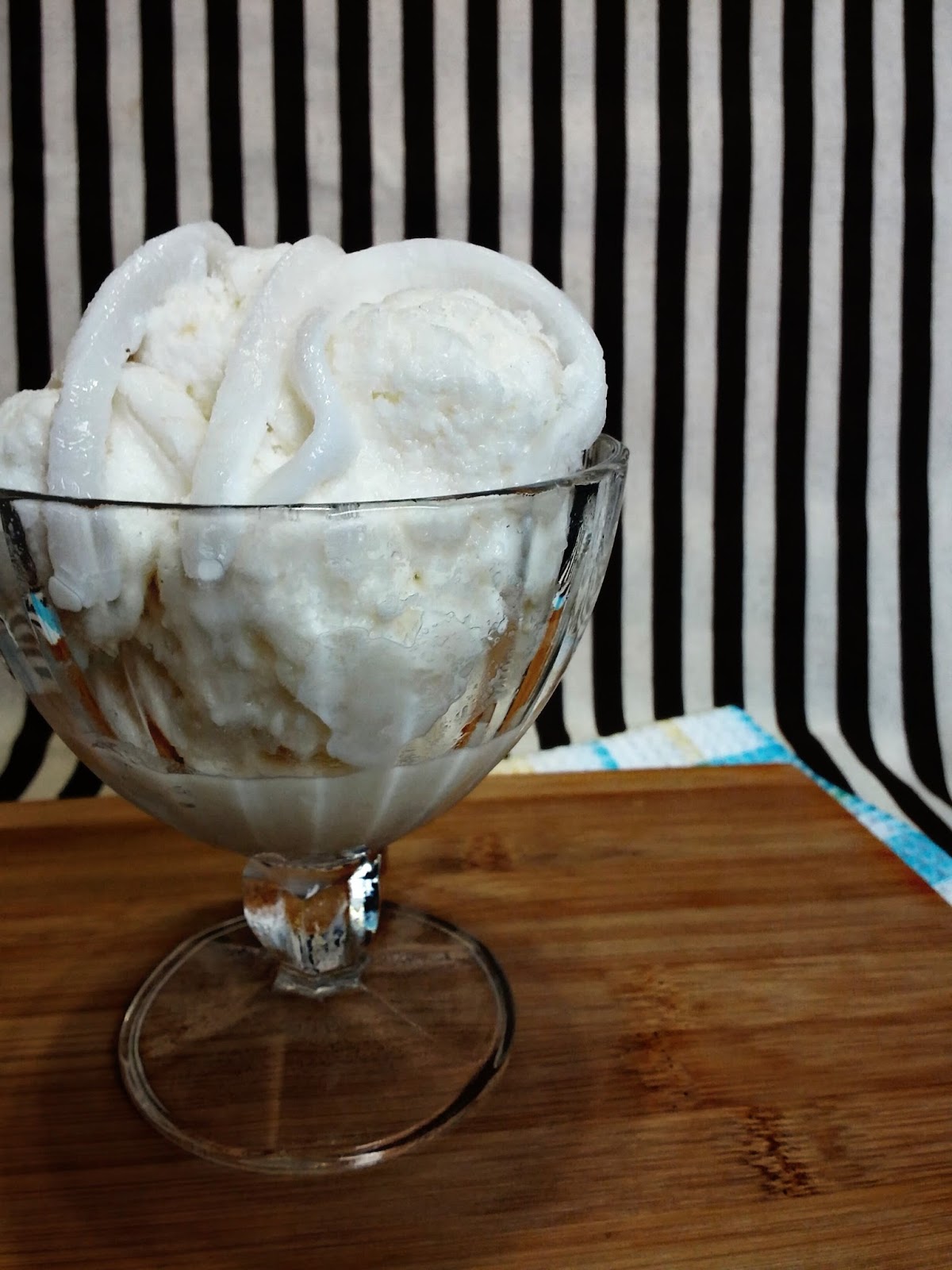 Endra At Kitchen Aiskrim Kelapa