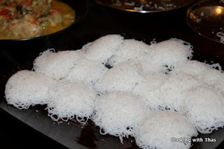 Hot idiyappams