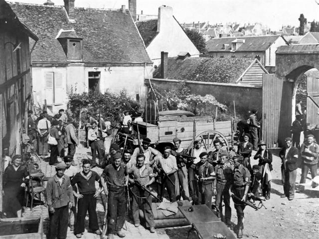 La Resistance Francaise Ohé ! Partisans, ouvriers et paysans
