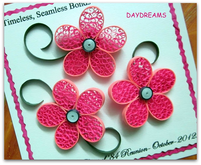 DAYDREAMS Quilled pink flowers