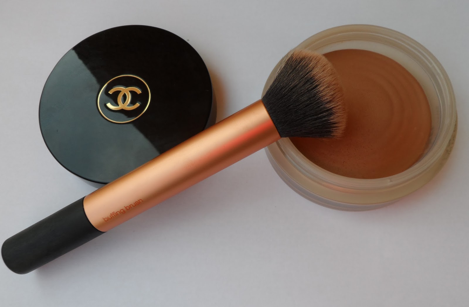 Chanel Bronzing Makeup Base How To Apply Mugeek Vidalondon