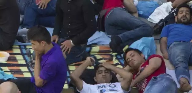Μετανάστες στην Αυστρία :»Πότε θα πάρω το σπίτι και το αυτοκίνητό μου; Μετανάστες στην Αυστρία :»Πότε θα πάρω το σπίτι και το αυτοκίνητό μου;