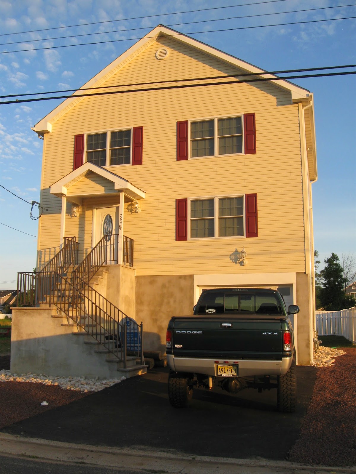 Keenbug Tall Houses of Keansburg & Union Beach