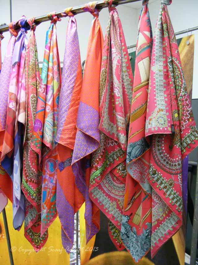 Scarf display Scarf display, Scarf, Retail space