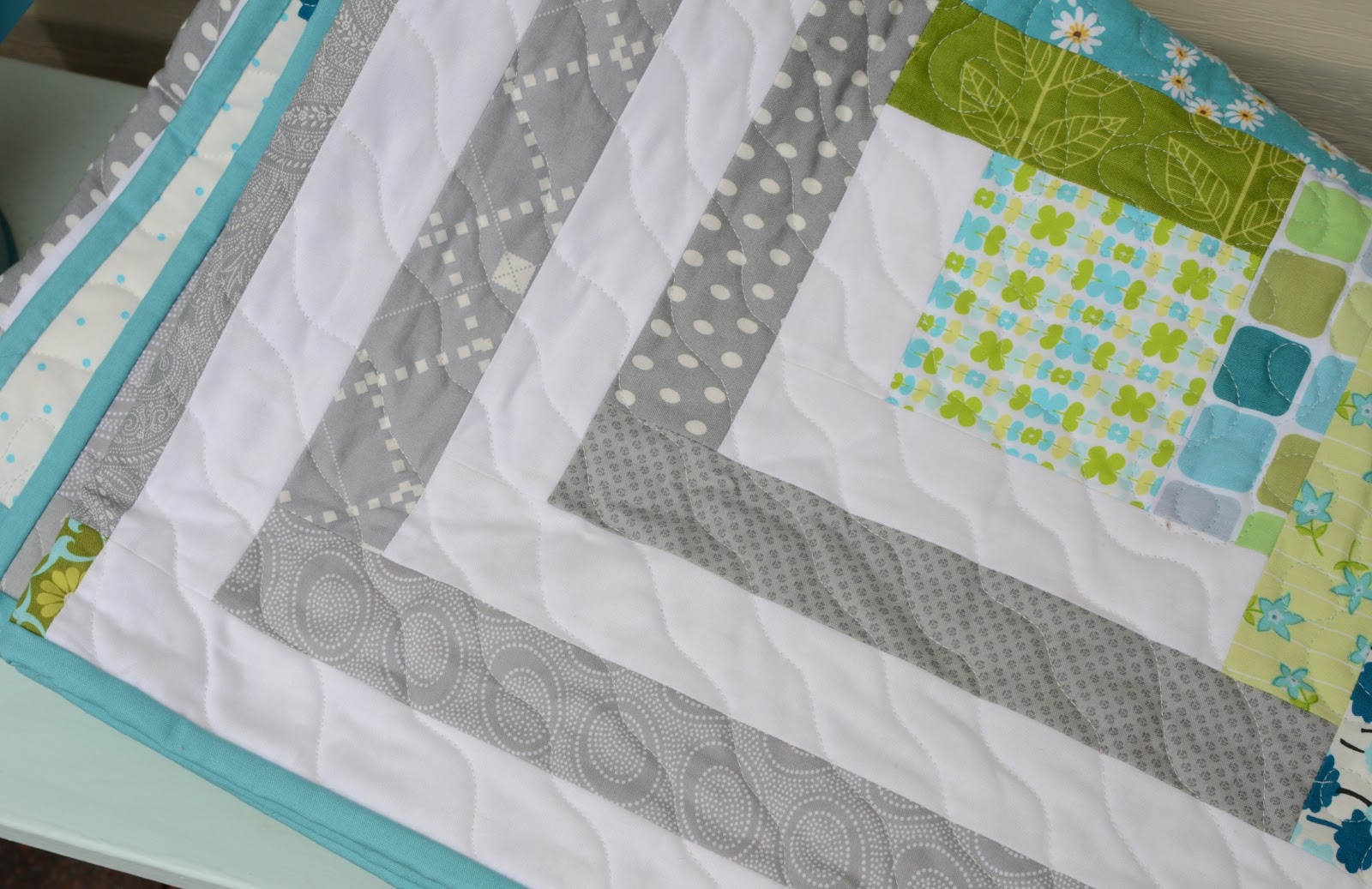 Hyacinth Quilt Designs My modern Log Cabin quilt...