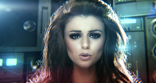 Cher Lloyd, X factor, Swagger Jagger,tops single chart