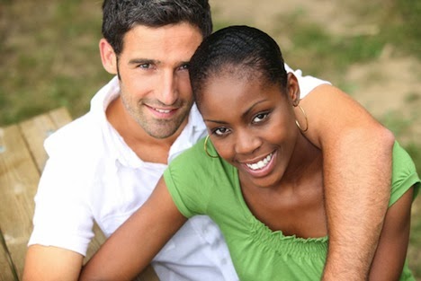 http://3.bp.blogspot.com/-bjWRNW5l0ns/UwFU_LhsYEI/AAAAAAAAAB0/C_wjAdd2vng/s1600/Interracial-couple.jpg