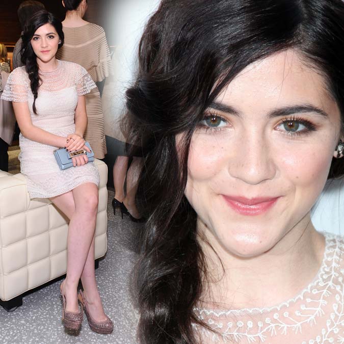 Isabelle Fuhrman - Picture Colection
