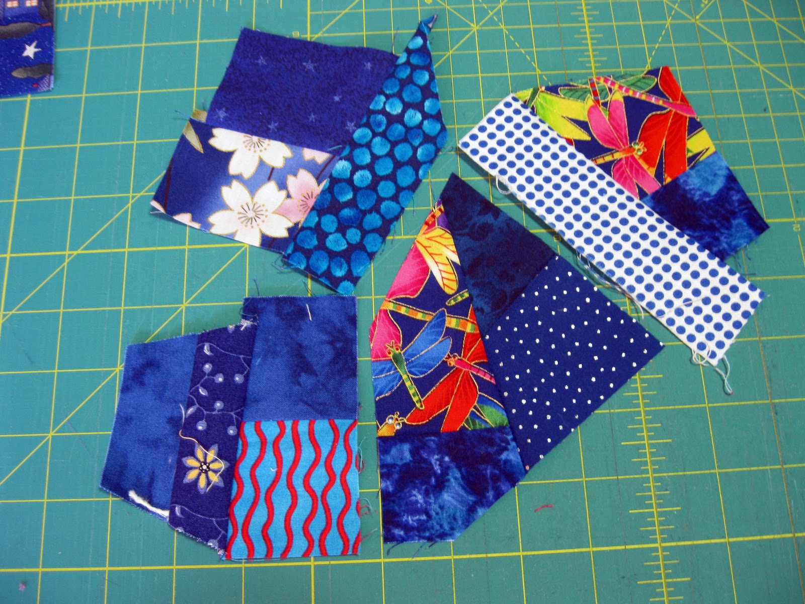 Leslie's Art and Sew Scrappy Patchwork Tutorial and GIVEAWAY