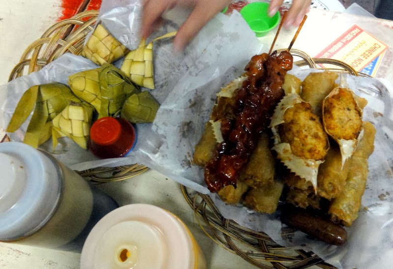 TRAVEL AND LIFESTYLE DIARIES Cebu Cheap Eats Ngohiong and Barbecue