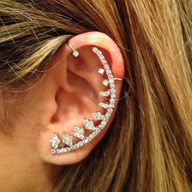 Ateliê Nete Viana Ear cuff, saiba como usar o modelo de brinco do momento