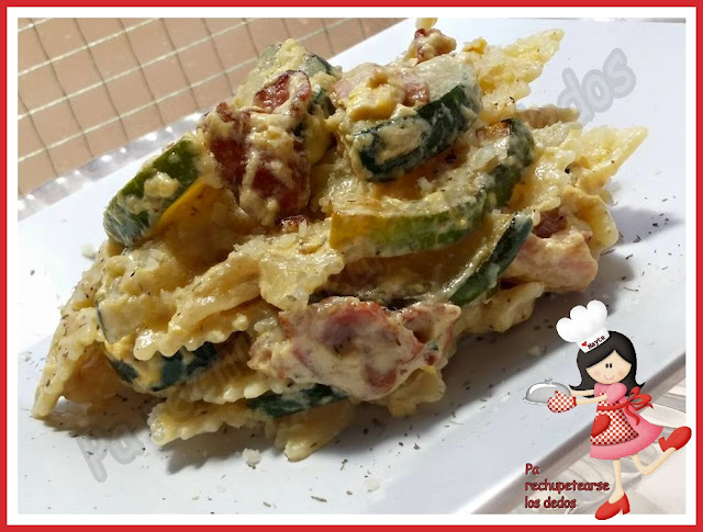 * Farfalle (pajaritas) A La Carbonara Con Calabacín (tradicional)
