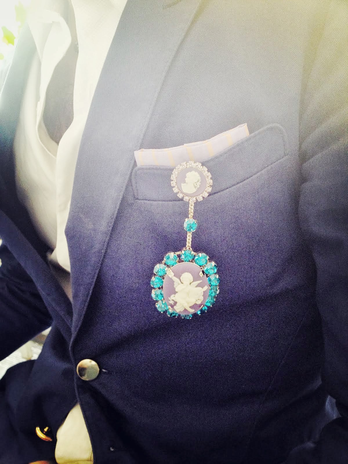 00O00 Menswear Blog: Halaby Cameo Pins