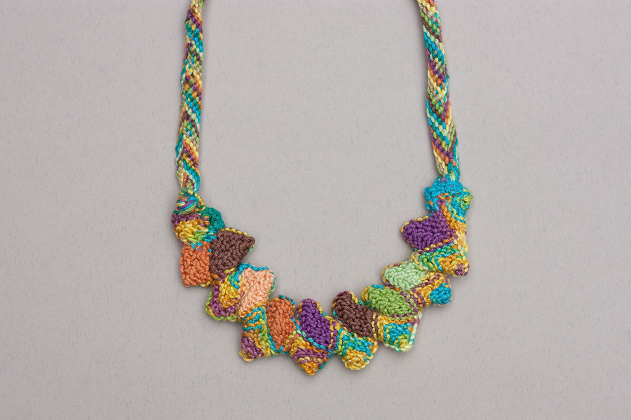 rRradionica Architectura 2 . Handmade necklace, bracelet and keychain