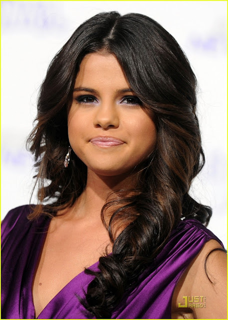Selena Gomez In Purple Dress,873 x 1222 wallapers,ow sum hair style wallpapers